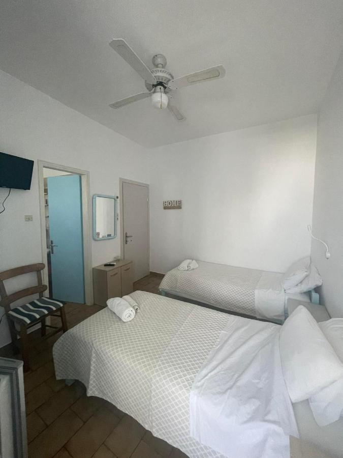 Yannis Maria Rooms Antiparos Town Dış mekan fotoğraf